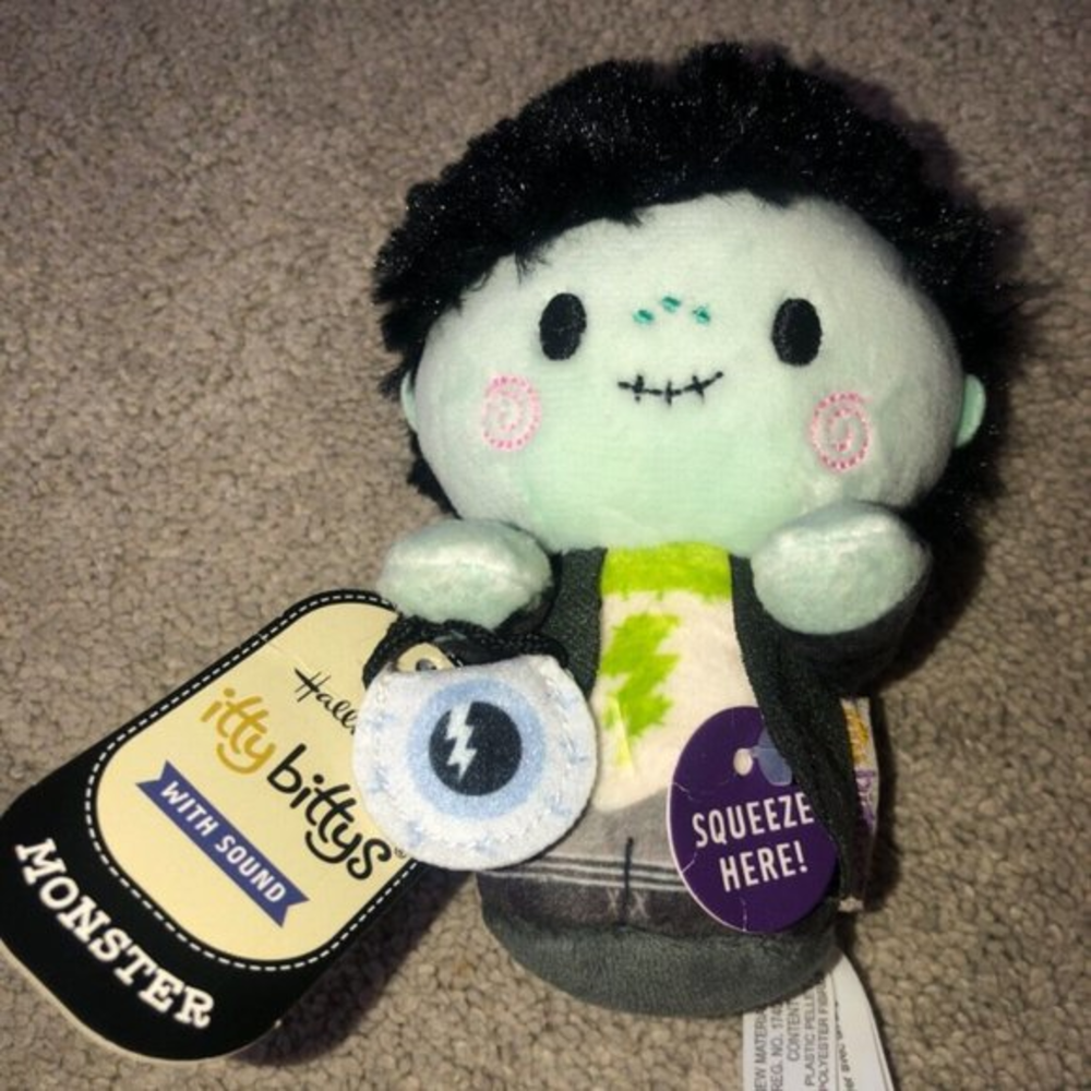 Hallmark Itty Bittys Monster with Sound Halloween NWT